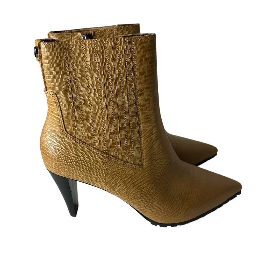 Donald Pliner Deniz Pointed Toe Bootie Caramel Size 6